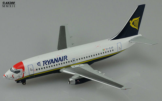 Boeing B737-204 Ryanair " Weihnachtsmann " Farben